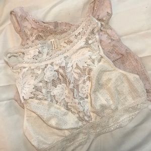 Medium lace high neck bralettes